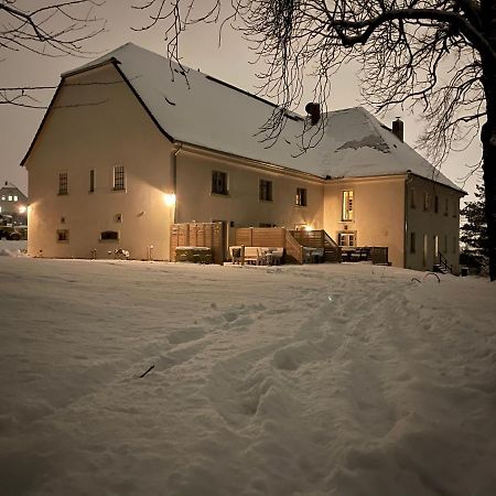 Farmhouse Eckartsberg Im Zittauer Gebirge - Ferienwohnung Mit 2 Schlafzimmern, Terrasse Und Wallbox Mittelherwigsdorf Exterior photo